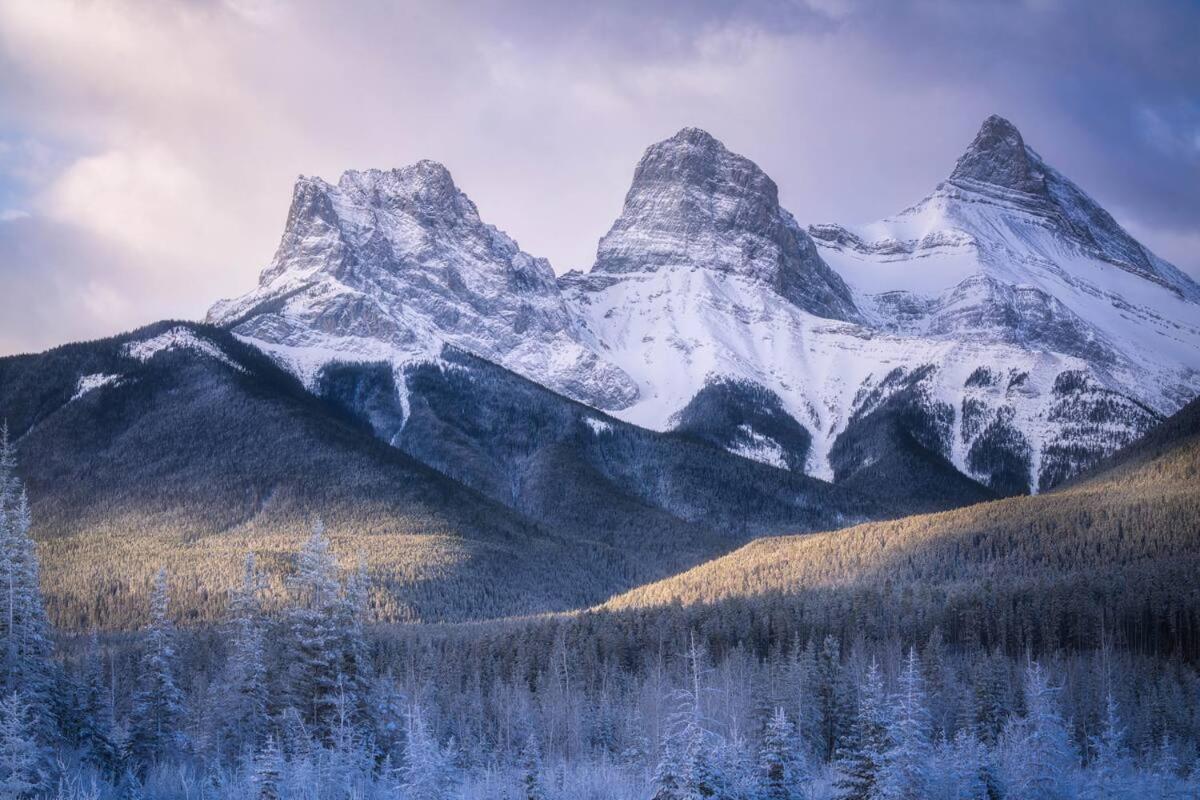 Beautiful Newly Reno 2Bdm 2 Bth Sleep Up To 6 Adults & Kids Mountain View Townhouse Suite Canmore Exteriör bild